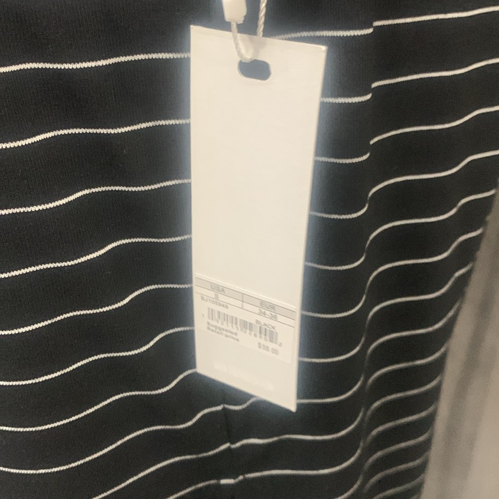 New BB Dakota Black & White Striped Split Back Tank Top Women's Size S With Tag - Picture 7 of 10